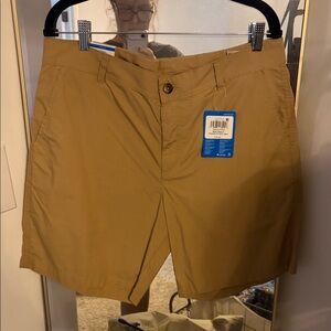 Columbia Men's Tan Flat-Front Performance Shorts